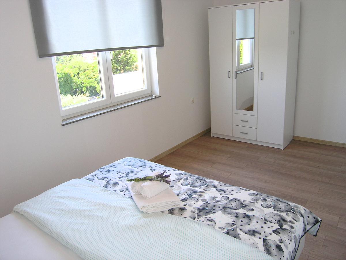 Apartman Danijel Krk Town Exterior photo
